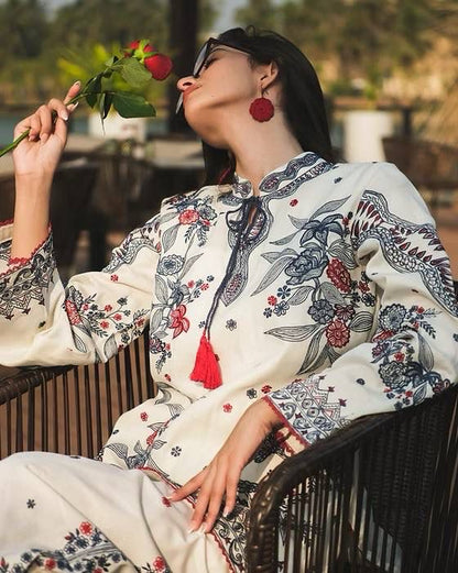 Laxurine Women's Ivory Floral Printed Kurta Pant Co-Ord Set | Premium Ethnic & Indo-Western Wear