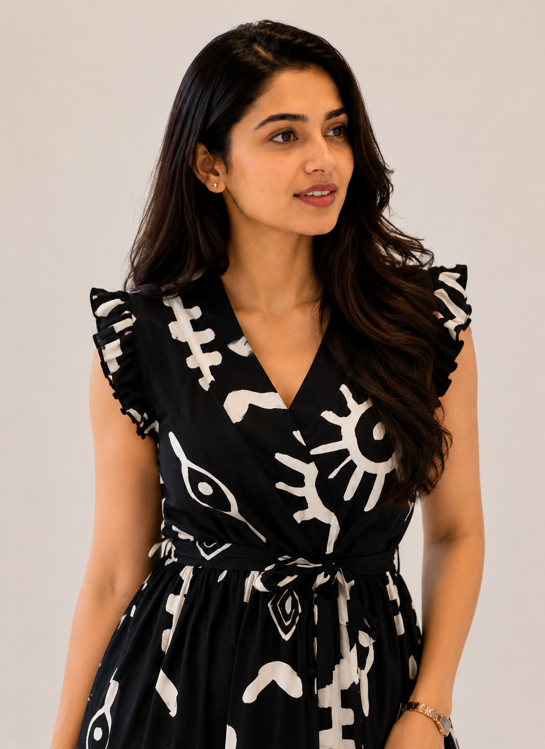Women’s Black & White Printed Tiered Maxi Dress with V-Neck & Waist Tie