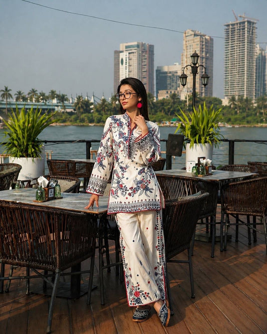 Laxurine Women's Ivory Floral Printed Kurta Pant Co-Ord Set | Premium Ethnic & Indo-Western Wear